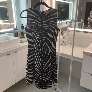 New! Michael Kors Zebra print dress Size 4 No exchange/returns